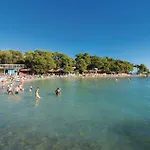 Σπίτι διακοπών Four-bedroom In