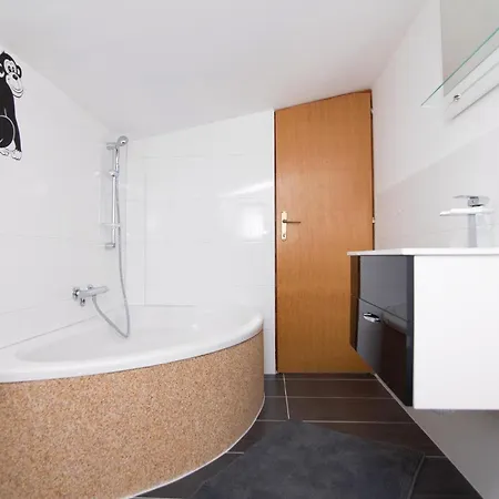 Four-bedroom In Holiday home *