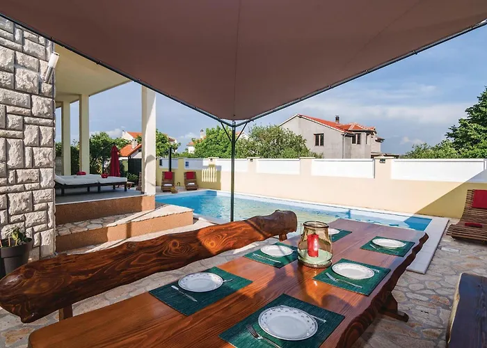Four-bedroom In Feriehus Polaca